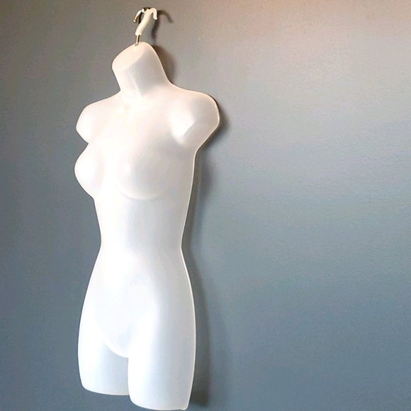 Plastic Hollow Bust Form Display White or Black - Picture 3 of 8